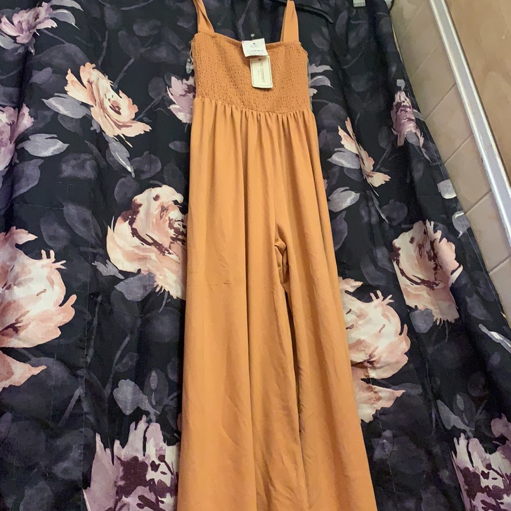 Jumpsuit - Picture 2 of 3